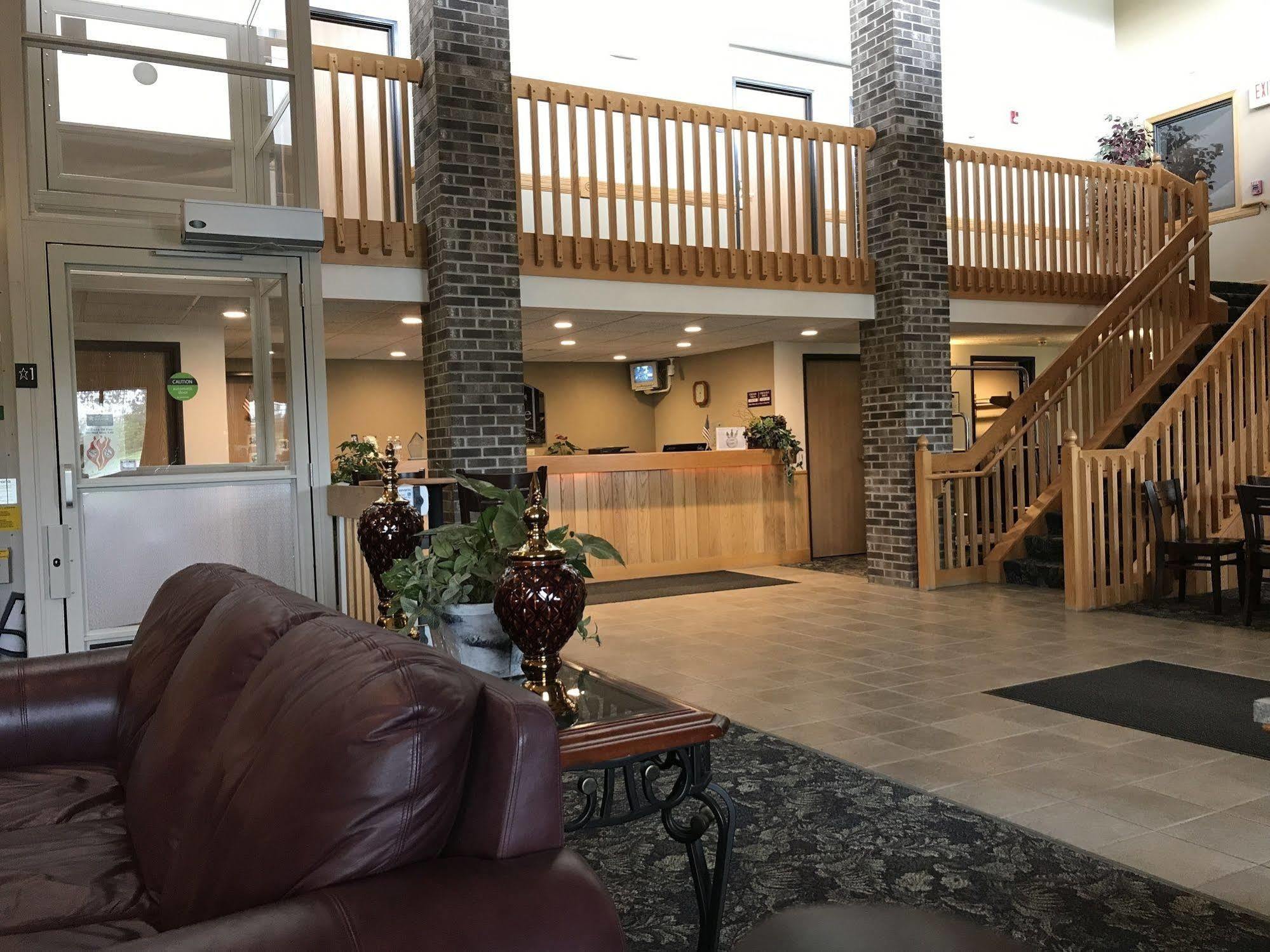Fairbridge Inn & Suites Thorp Dış mekan fotoğraf