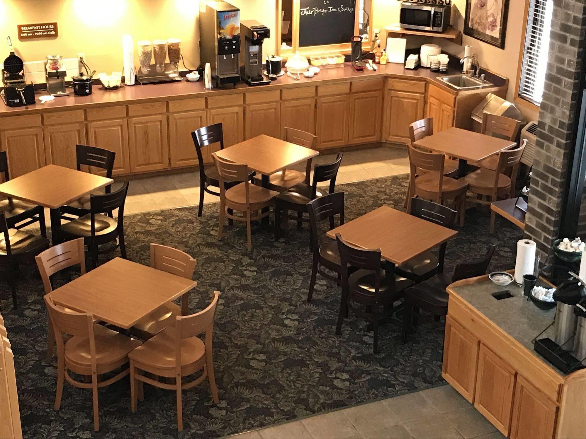 Fairbridge Inn & Suites Thorp Dış mekan fotoğraf