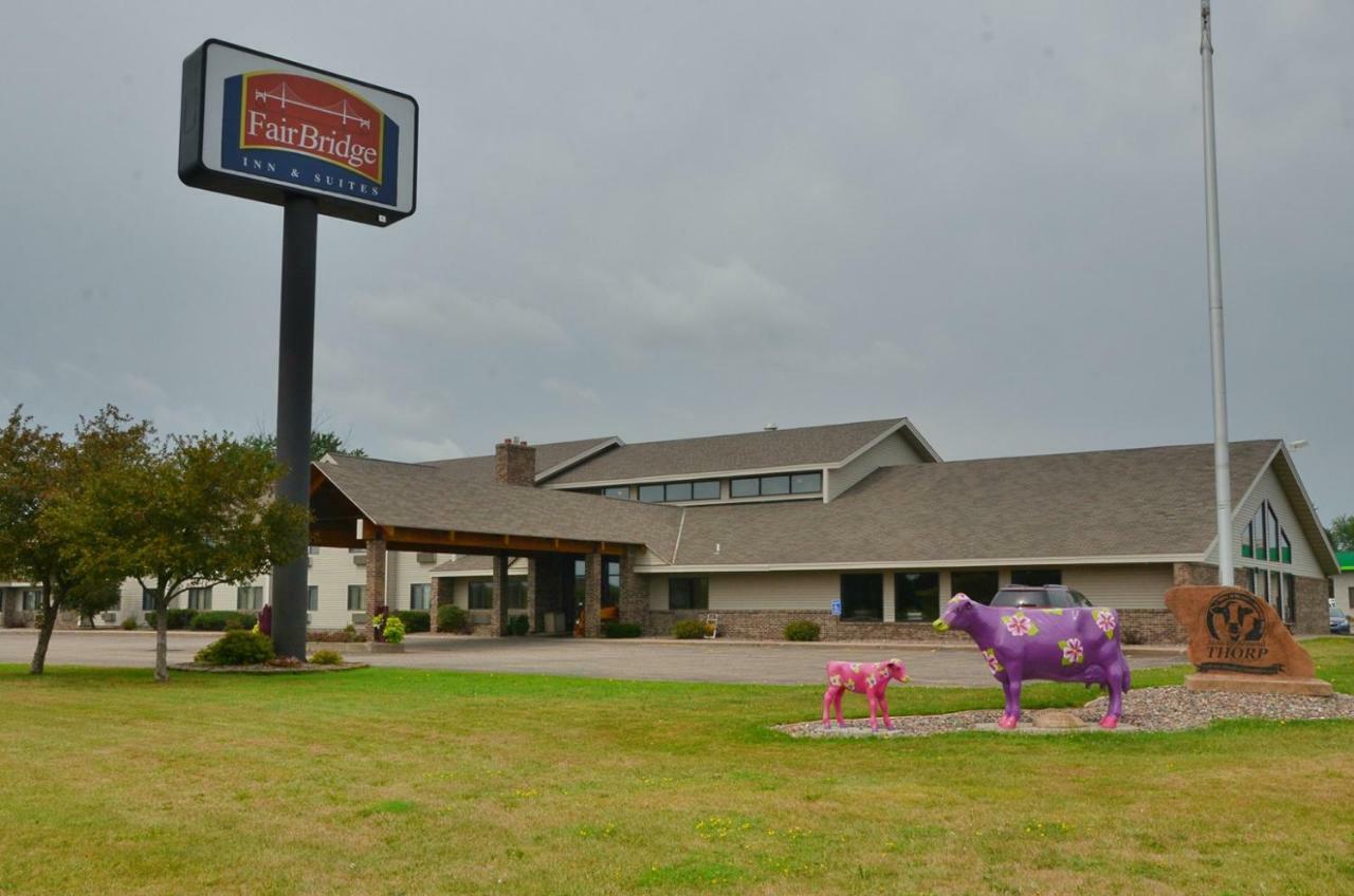 Fairbridge Inn & Suites Thorp Dış mekan fotoğraf